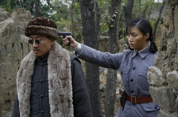 《奸细》中罗天刚65年逝世后老婆林薇最后到什么地方去了！后来国家解放了却没有见面？