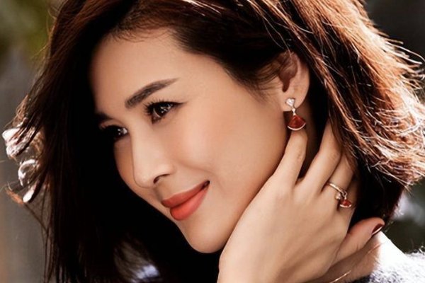 《破晓东方》都有哪些演员？