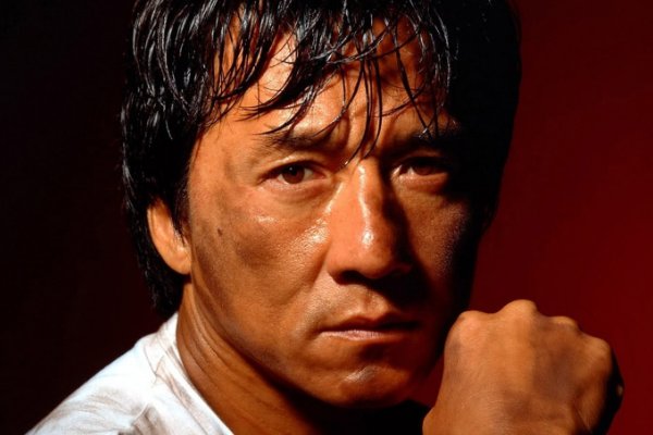 拍拍身上的灰尘是什么歌