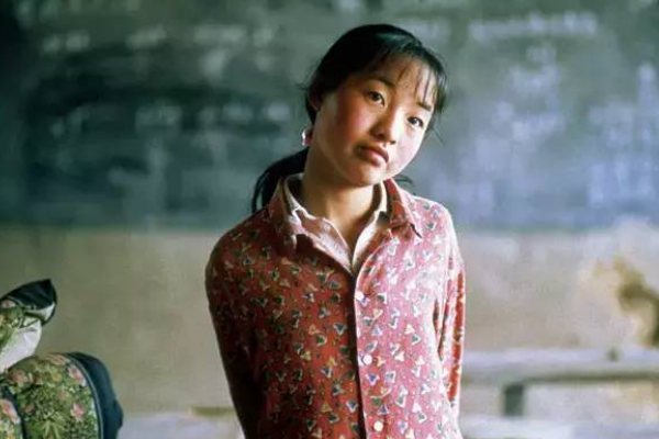 凡人百年爱是秩序外的一瞬间是谁写的