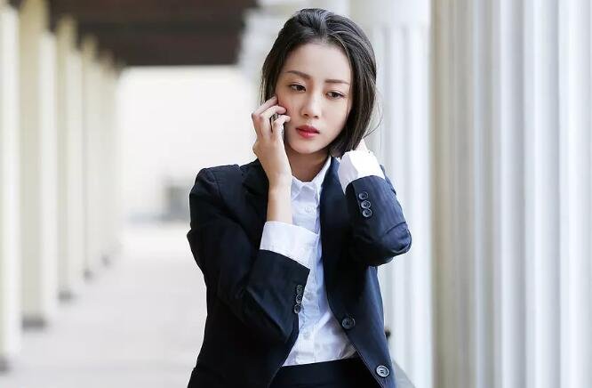 漂亮的李慧珍结局是什么，我有点不想看了，就想知道个结局