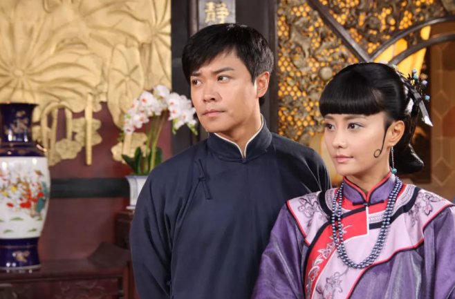 有谁知道“大丫鬟”这部电视剧的结局是什么呀？采青最后和谁在一起了？