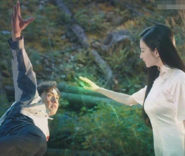 半妖司藤男主算女主儿子吗 司藤秦放什么关系