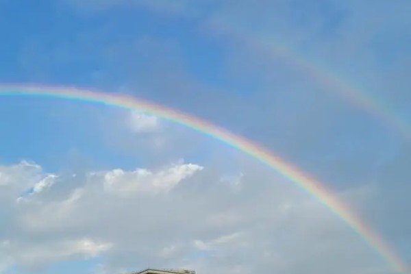 彩虹是怎样形成的答案