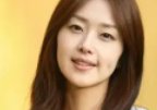 麻烦告诉我一下这个韩国女明星叫什么，演过哪些电影