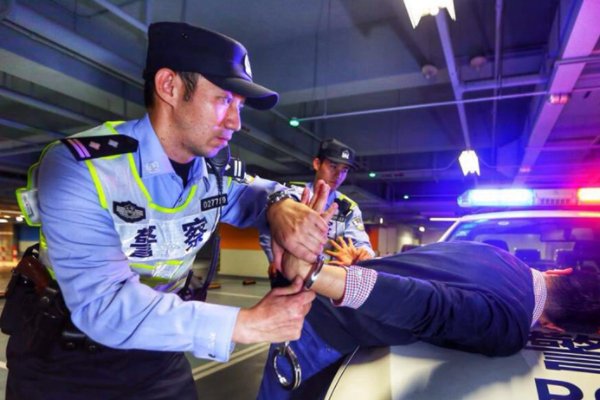 齐齐哈尔警方悬赏30万通缉一嫌犯，该名嫌犯究竟犯了什么罪？