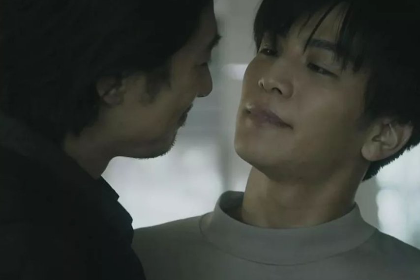 两个男孩子怎么进行爱的互动