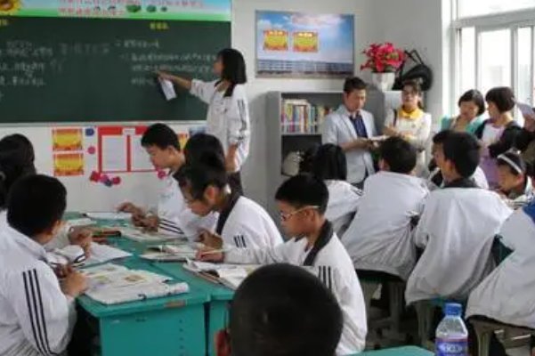 乘胜追击的意思