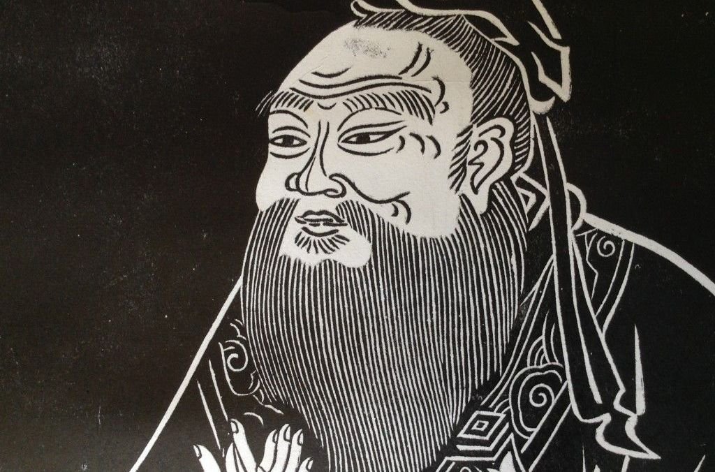 孔子被后人称为什么