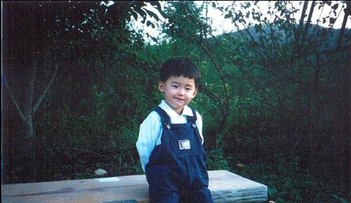 李钟硕承认整容了吗 李钟硕鼻子是整容最大嫌疑