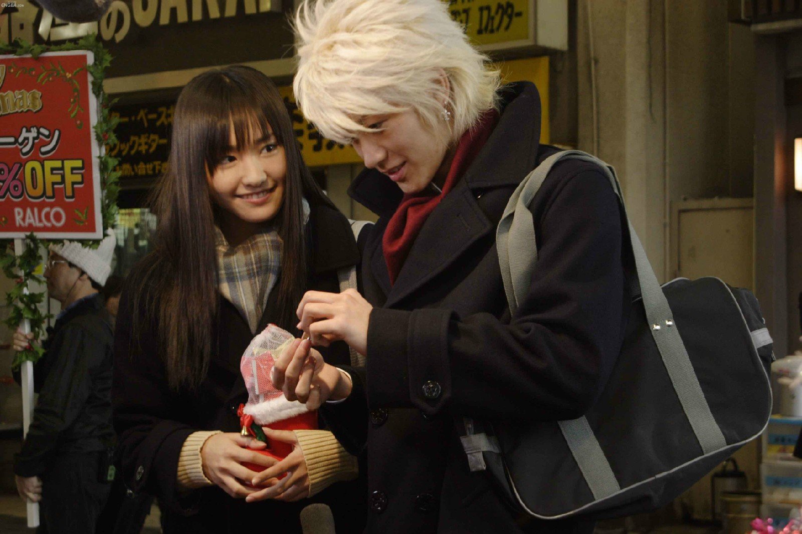 求：《恋空》电影的具体内容，故事情节。