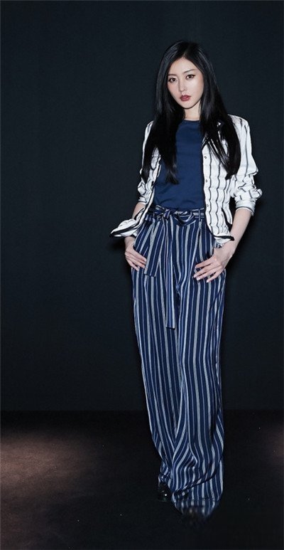 张天爱穿R环是什么意思 乳钉环是真的吗