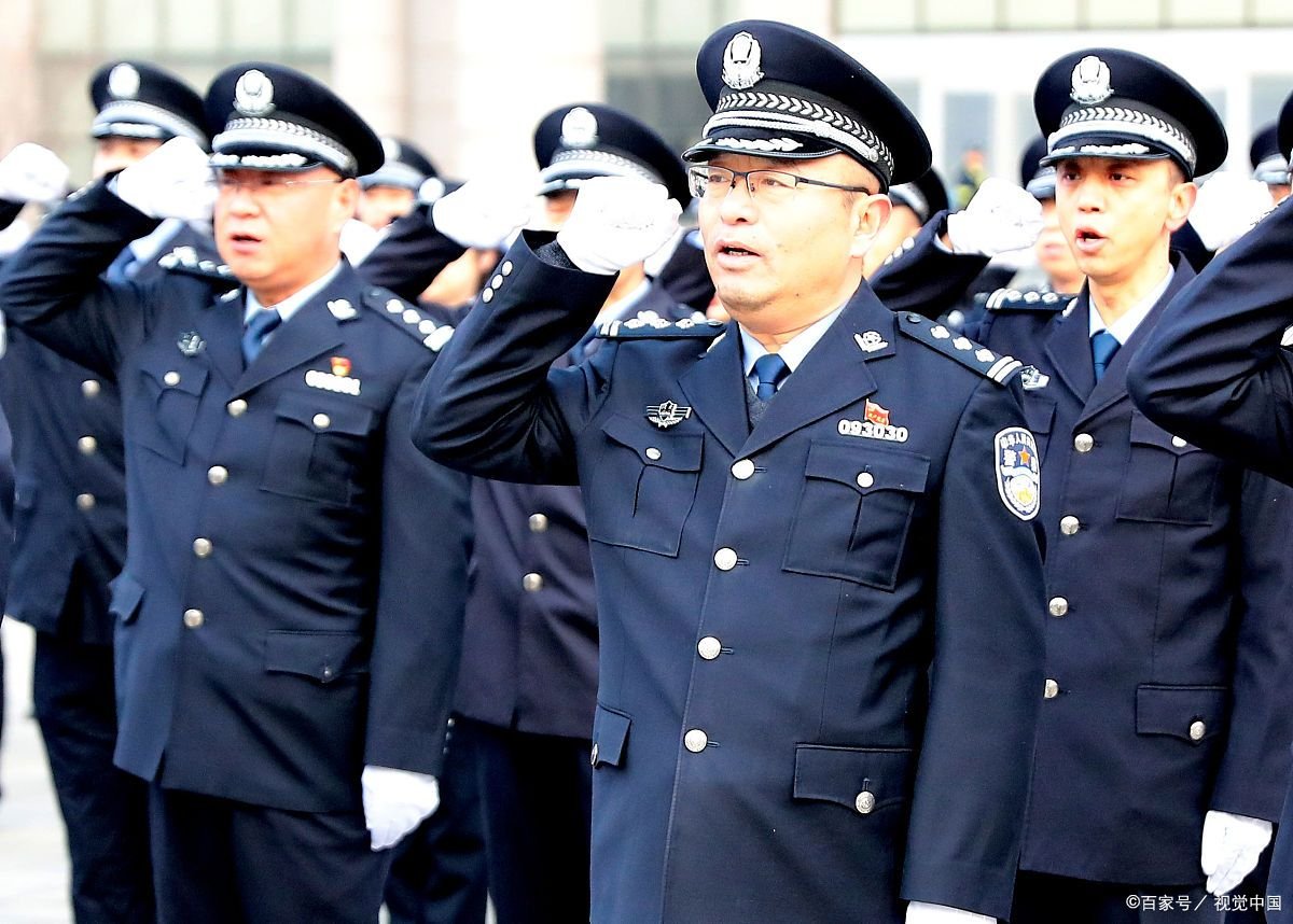 三级警督是什么意思？