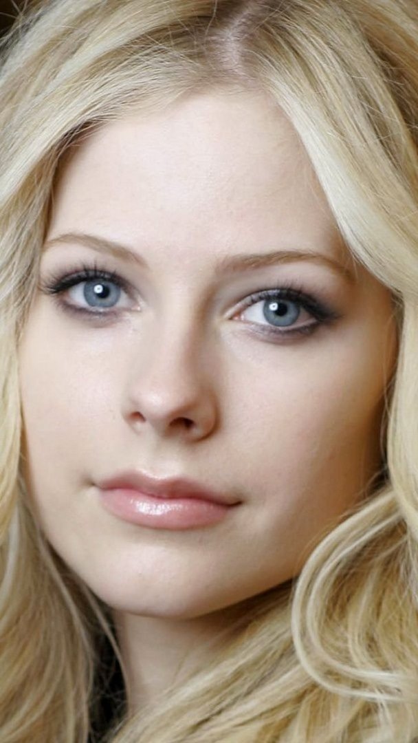 v迷进〜求艾薇儿壁纸。iphone5的。