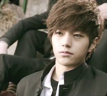 2010年--2013年韩剧有哪些好看的 要有帅哥的啊！！！！！