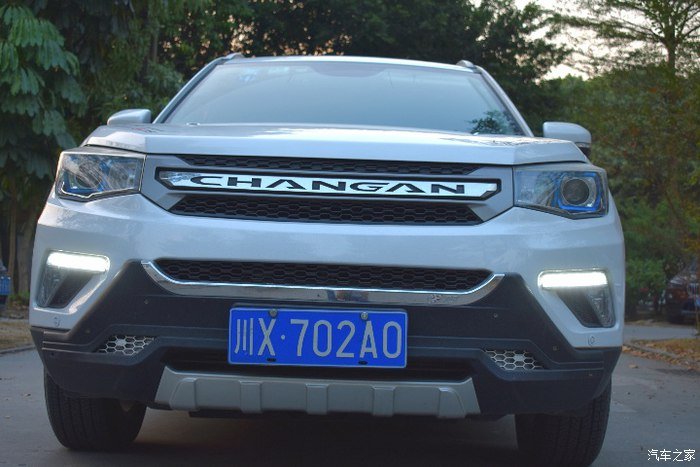 由凤凰石刻群，长安CS75感受神话传奇故事