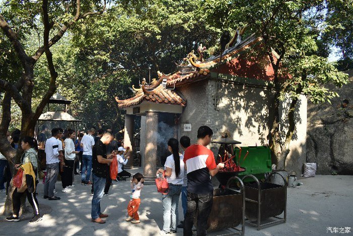 由凤凰石刻群，长安CS75感受神话传奇故事