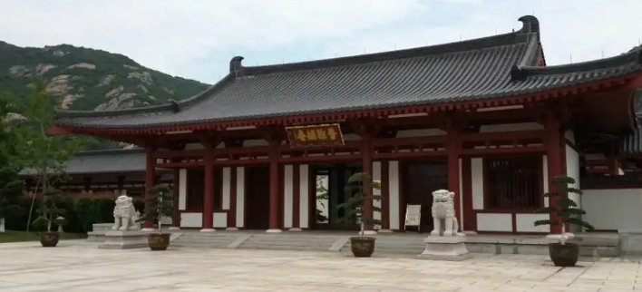 哈尔滨佛学院是什么梗