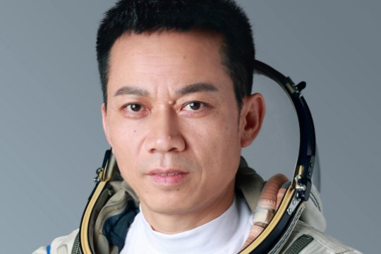 航天员杨洪波简历