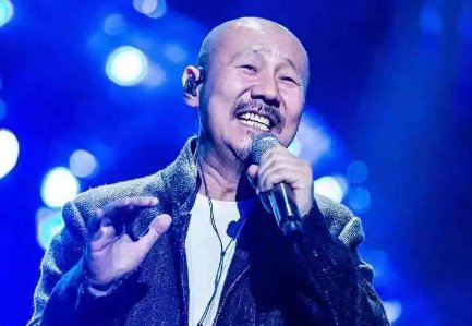 请问蒙古人这首歌的歌词是什么？