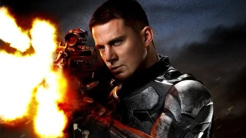 特种部队：眼镜蛇的崛起 总共有几部啊？