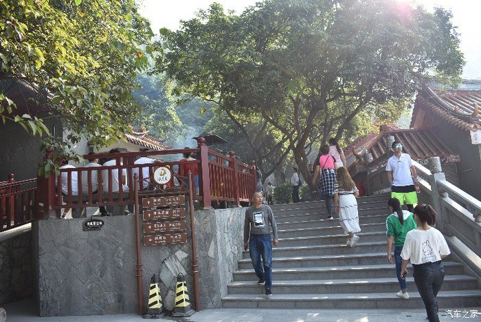 由凤凰石刻群，长安CS75感受神话传奇故事