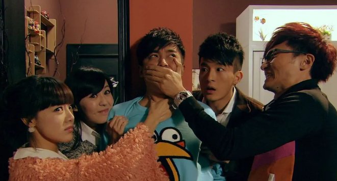 爱情公寓4中的忍术“萨普莱斯”到底是什么意思？？？就是一惊一乍吓人的那个。这个名是怎么起的？？？