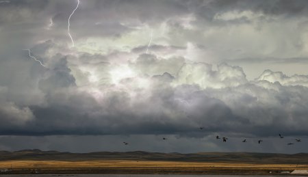 三月春雷响是好的寓意吗