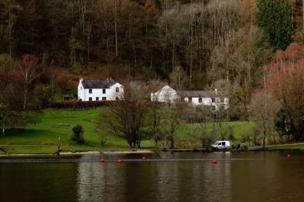 描写一处环境安静的句子