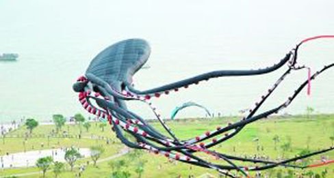 海啸大白鲨的介绍