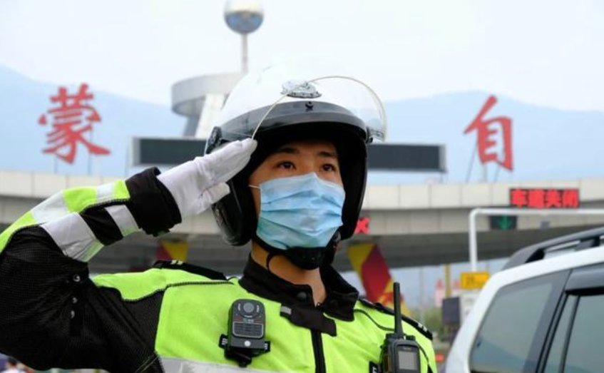 凯旋后收拾全家的句子