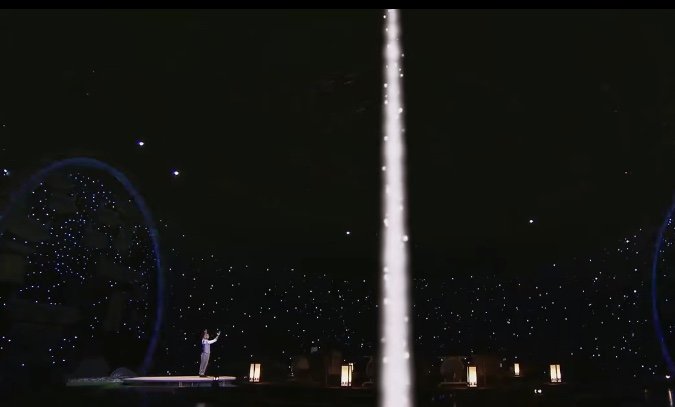 千人通过5G视频连线一同背诗,他们背的是什么诗?