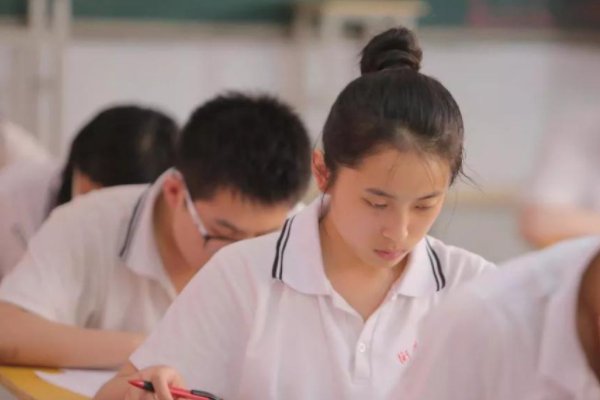 2023晋城一中分数线