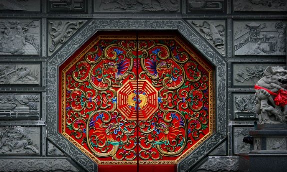 主角重生到改革开放初期，连写了三篇文章，改变了老爷子前世的命运，使得老爷子跟南巡首长的关系一改前...