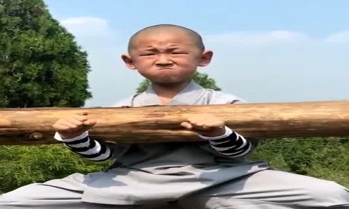 师傅太大了我坚持不住了是什么歌？