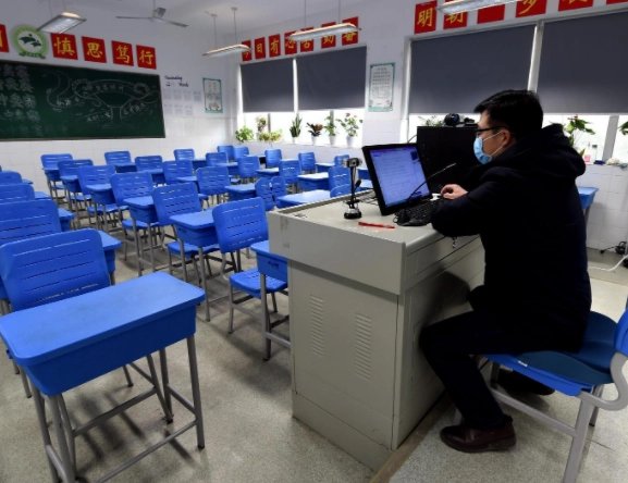 商丘市一教师为密接者,全校停课,该校还采取了哪些防疫措施?