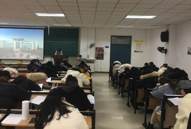 英语四级听力fm哪个台