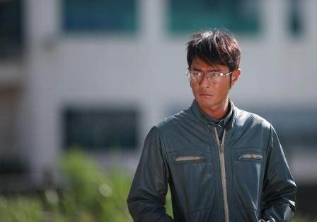 古天乐在男厕门口买厕纸是哪部电影