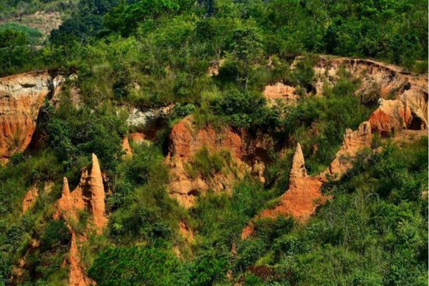 天造地设近义词