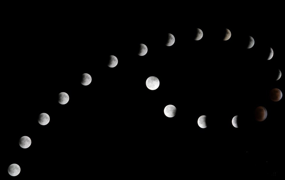 月全食每多少年才会发生一次？