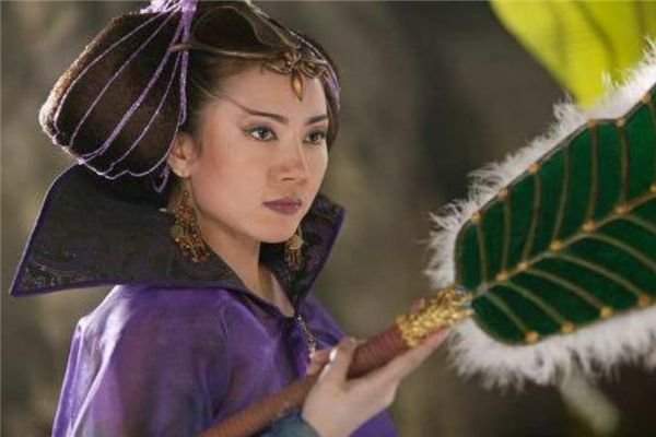 中国第一部动画长片是由万氏兄弟绘制的什么？