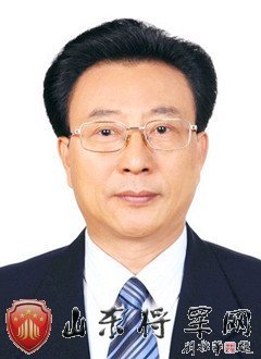 辛桂梓的人物履历