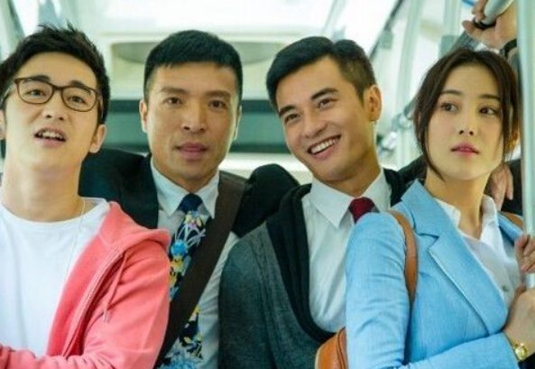 一个女孩捡到了100万最后还给失主当成了公司总裁这部剧叫什么名字？