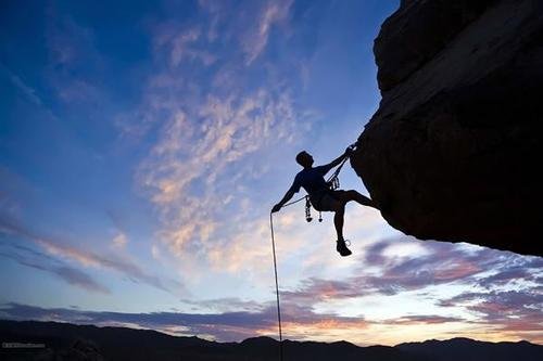 极限运动赛事不能再野蛮生长，该如何更好的管控呢？