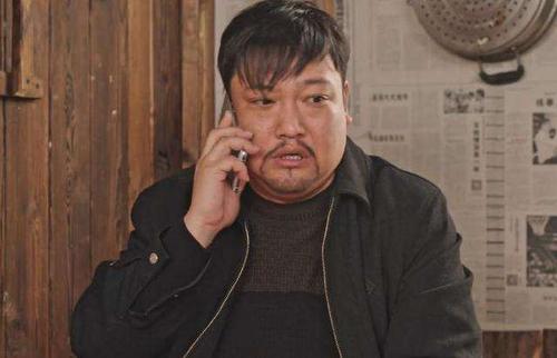 李丽丽和贾冰是什么关系？