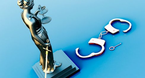 黑龙江一六旬大爷杀害新婚妻子潜逃，事发前究竟发生了什么？