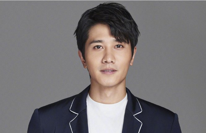 彭冠英的妻子是谁