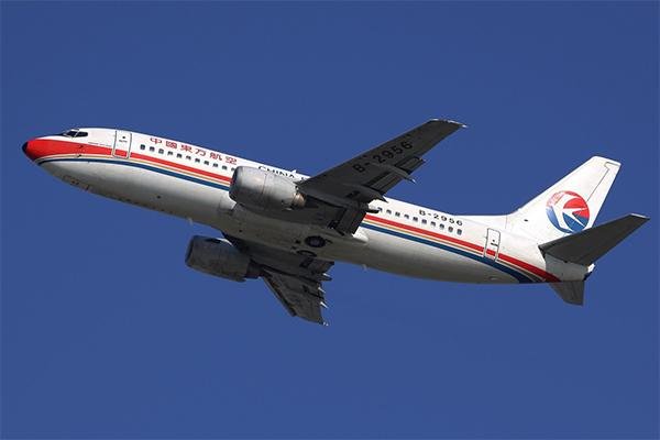 南航一航班起飞时发生巨响紧急中止，到底是哪里出现了问题？