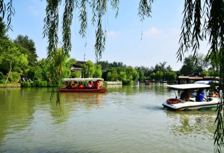 景色宜人的意思用具体的情景表现出来