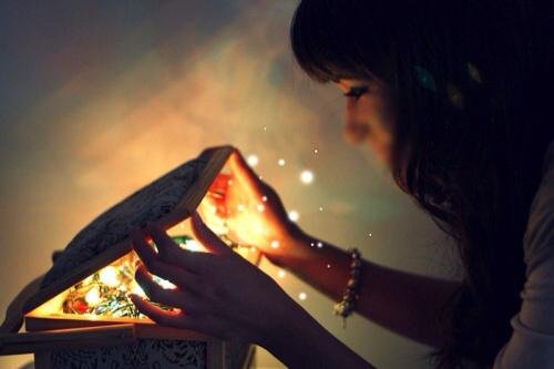 古希腊神话一潘多拉的魔盒的故事全文